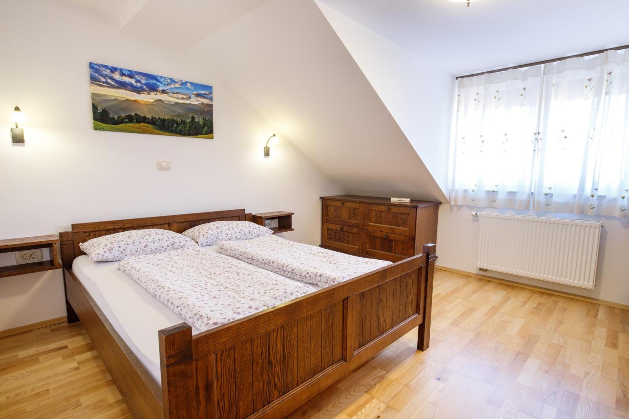 Appartamento Kmetija Na Cendavs Cerkno Esterno foto